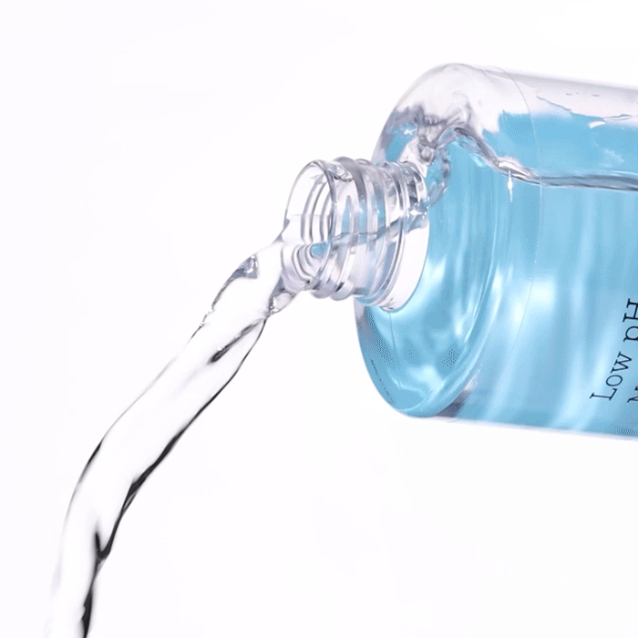 COSRX_Low_pH_Niacinamide_Micellar_Cleansing_Water.gif
